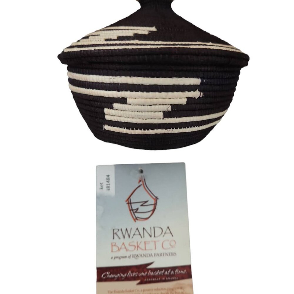 Hand Woven Basket  w/Lid